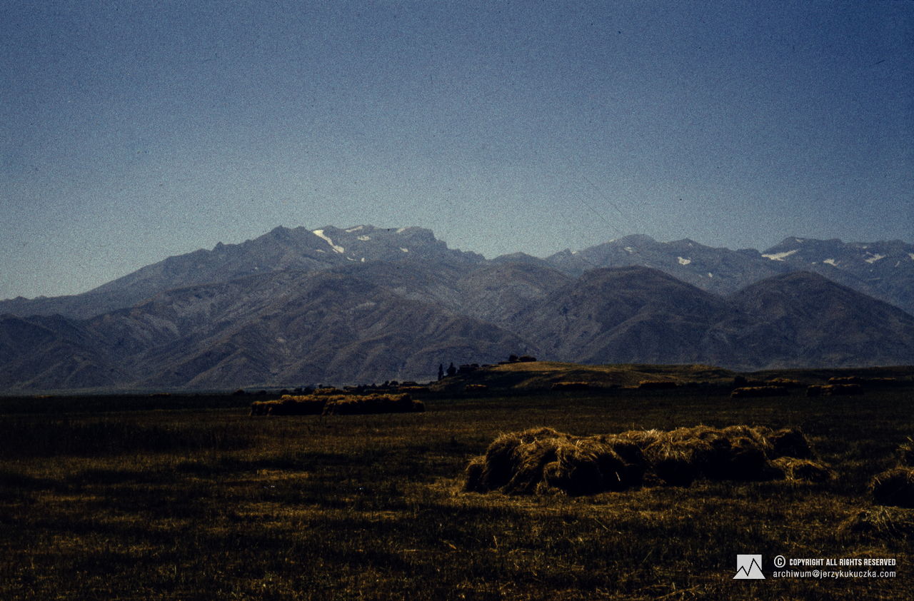 Travel of participants through Turkey. Route from Katowice to Islamabad.