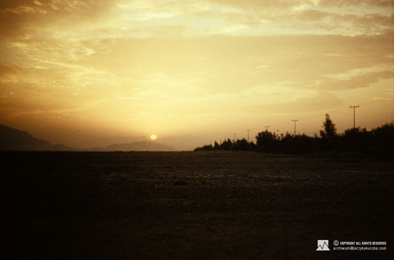 Return of the participants of the expedition to Poland. Drive through Afghanistan. Route from Islamabad to Katowice.