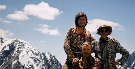 Uczestnicy wyprawy na Noszak w 1976 roku. W centrum: Wiesław Lipiński.