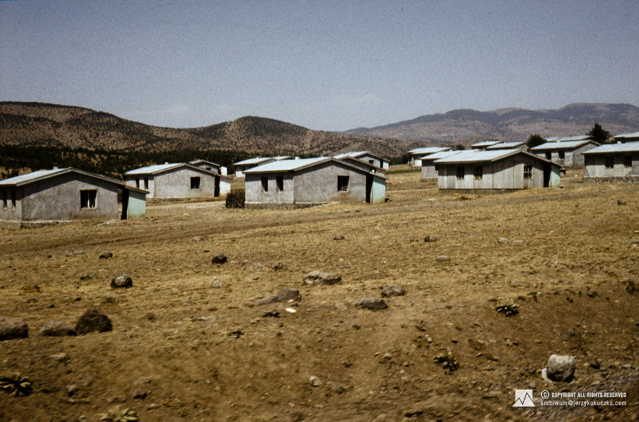 Travel of participants through Turkey. Route from Katowice to Islamabad.