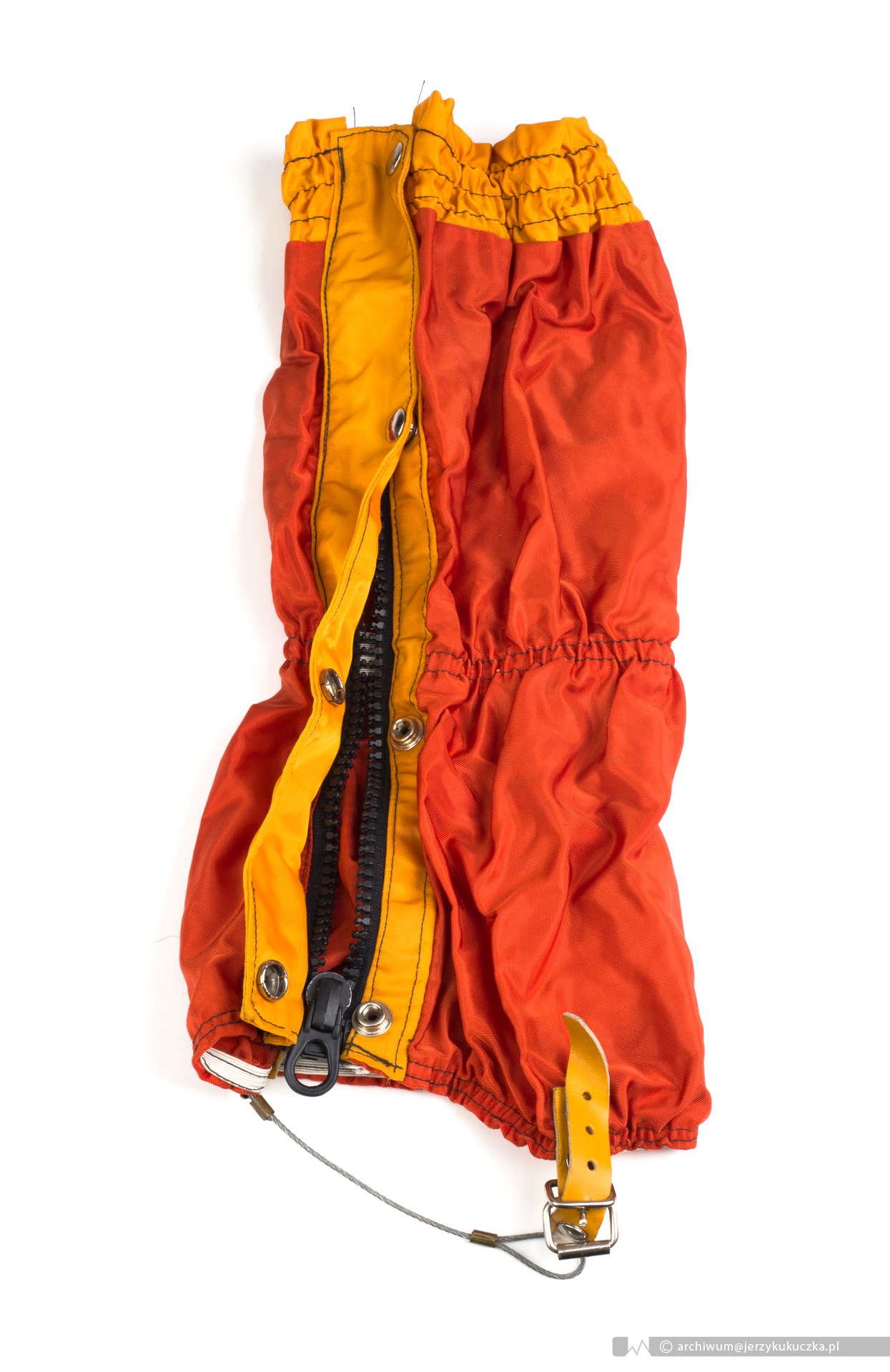 Protectores anti-nieve. Ayudan a que nieve no entre en los zapatos.